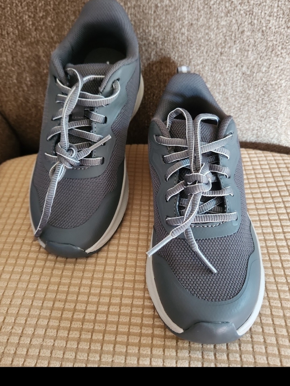 Childs Gray Athletic Works Sneakers - Comfortable Everyday Running Shoes SIZE 1